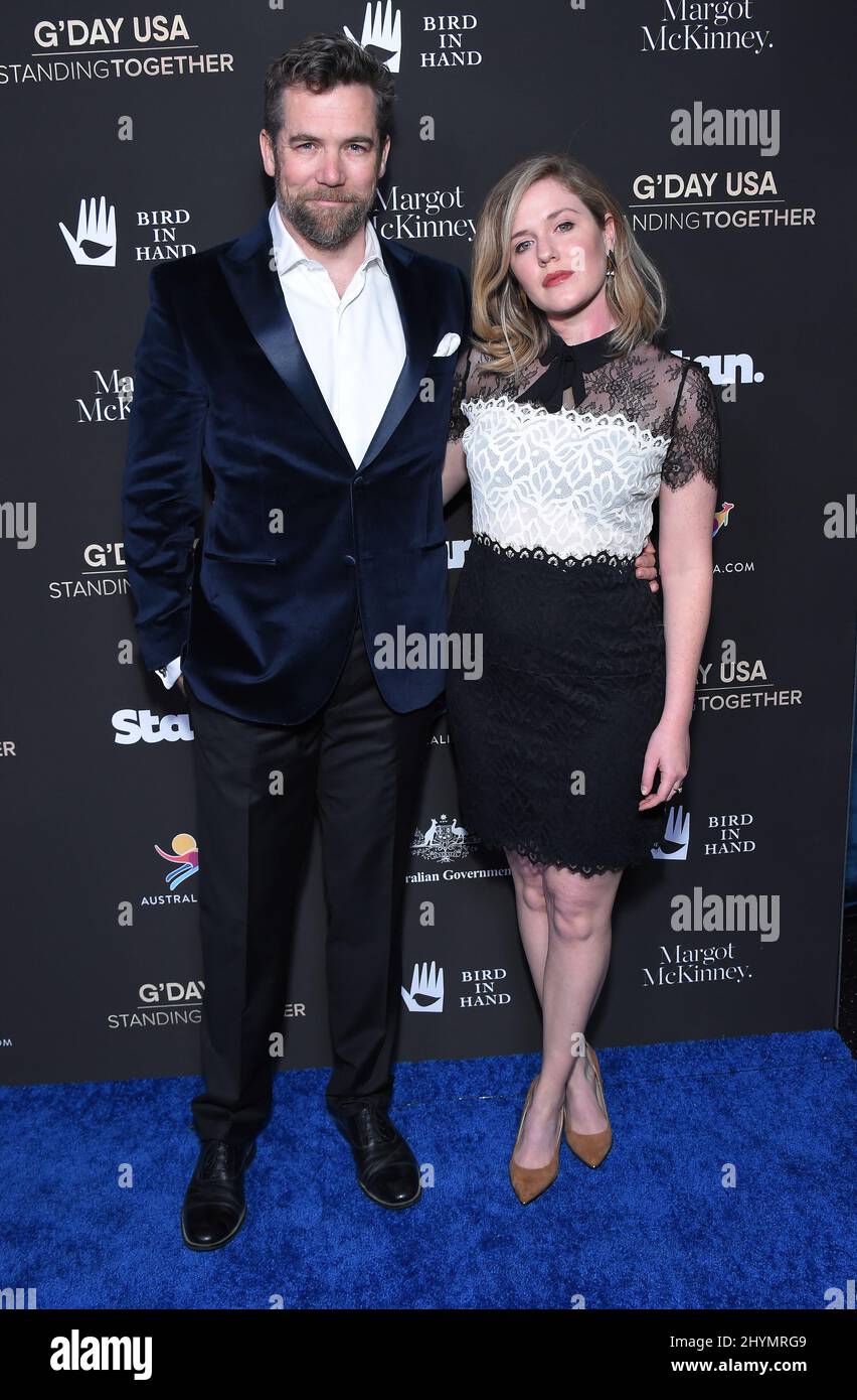 Patrick Brammall And Harriet Dyer Hi res Stock Photography And Images 