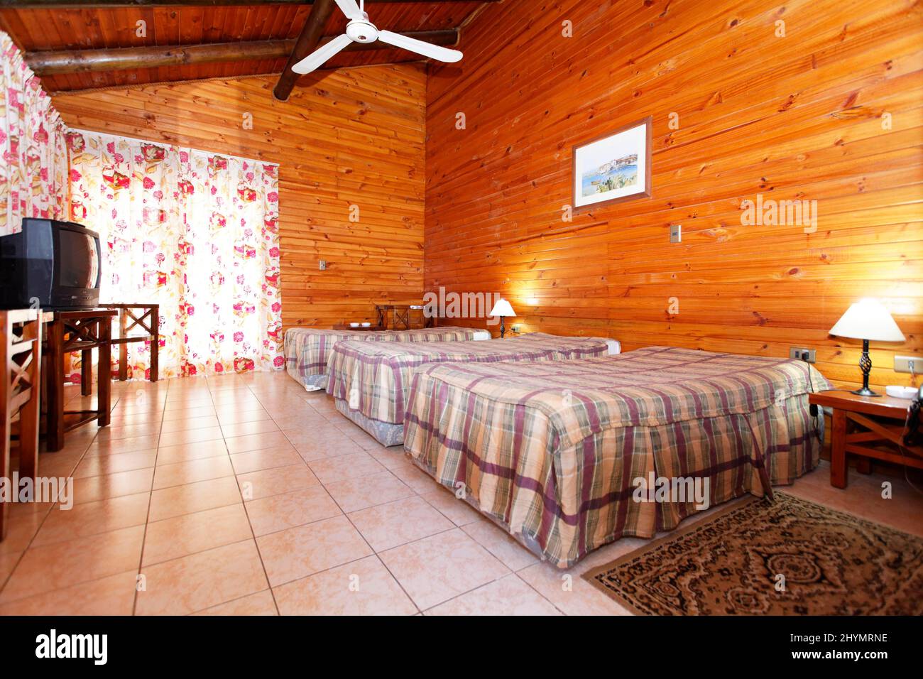 Room in log cabin, wooden house, simple, bunglow, indoor, hotel, bungalow complex, Maria la