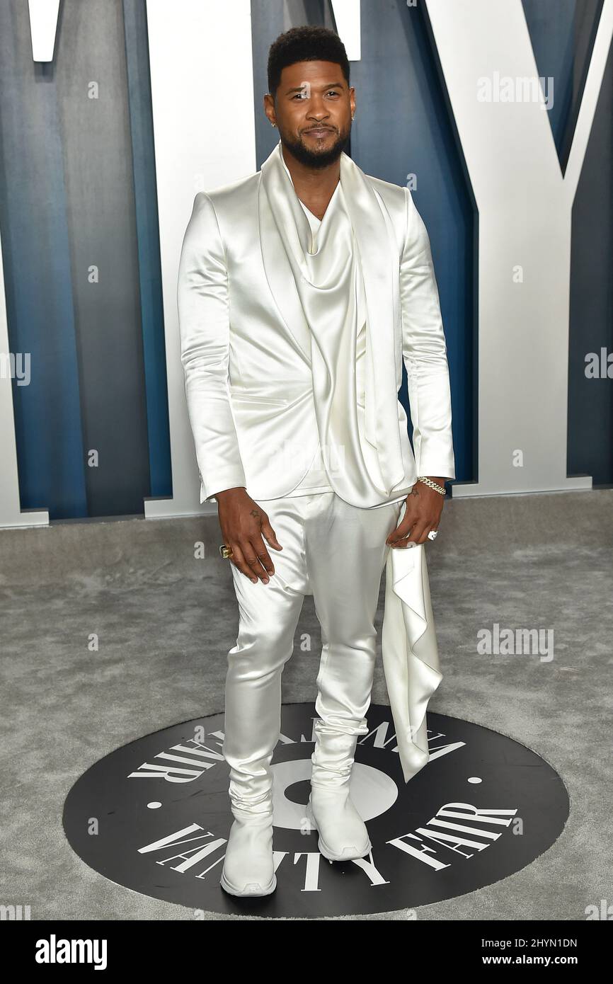 Usher at the Vanity Fair Oscar Party 2020 held at the Wallis Annenberg Center for the Performing Arts on February 9, 2020 in Beverly Hills, Los Angeles. Stock Photo