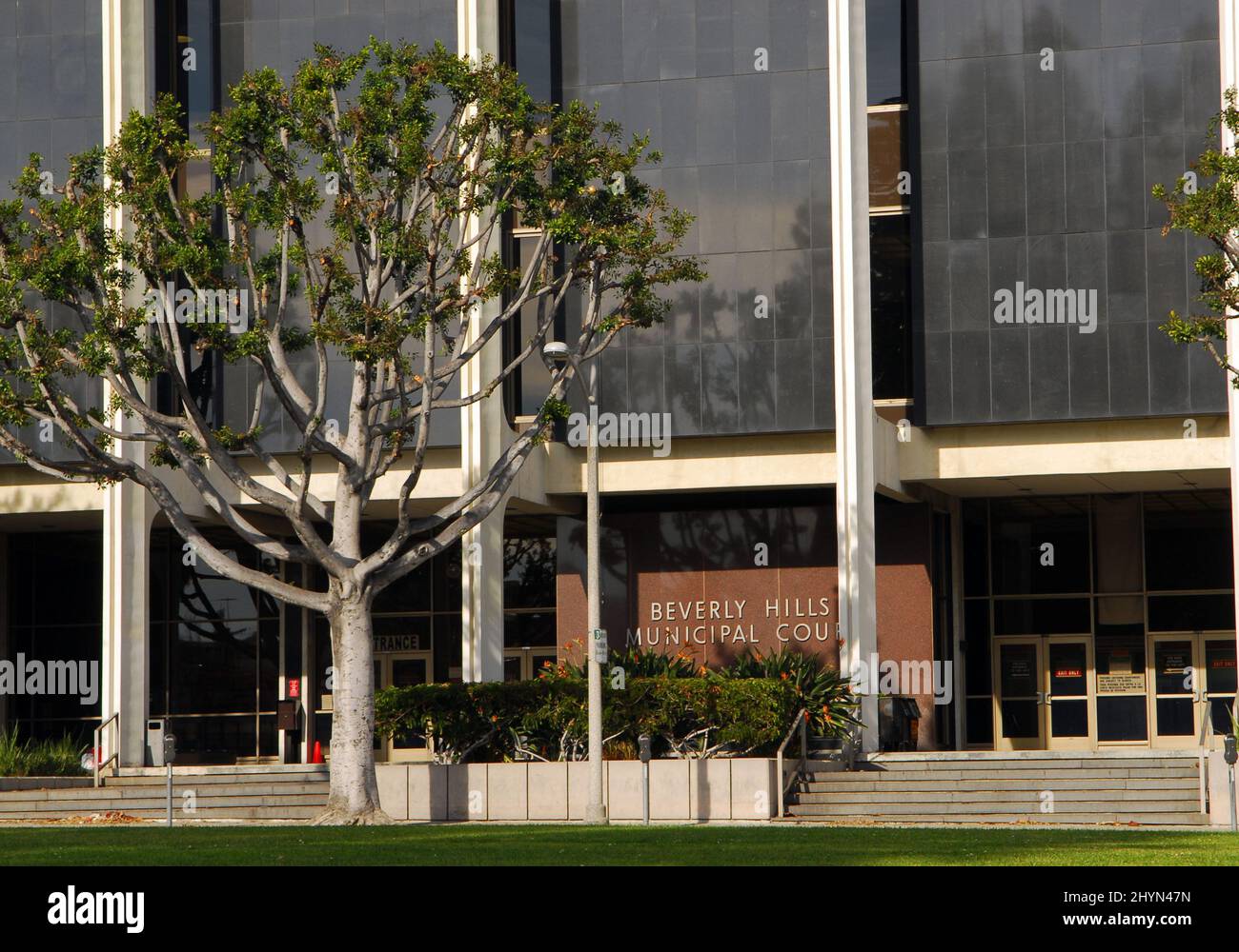 Beverly Hills Municipal Court Picture: UK Press Stock Photo Alamy Beverly Hills Municipal Court Picture: UK Press Stock Photo Alamy