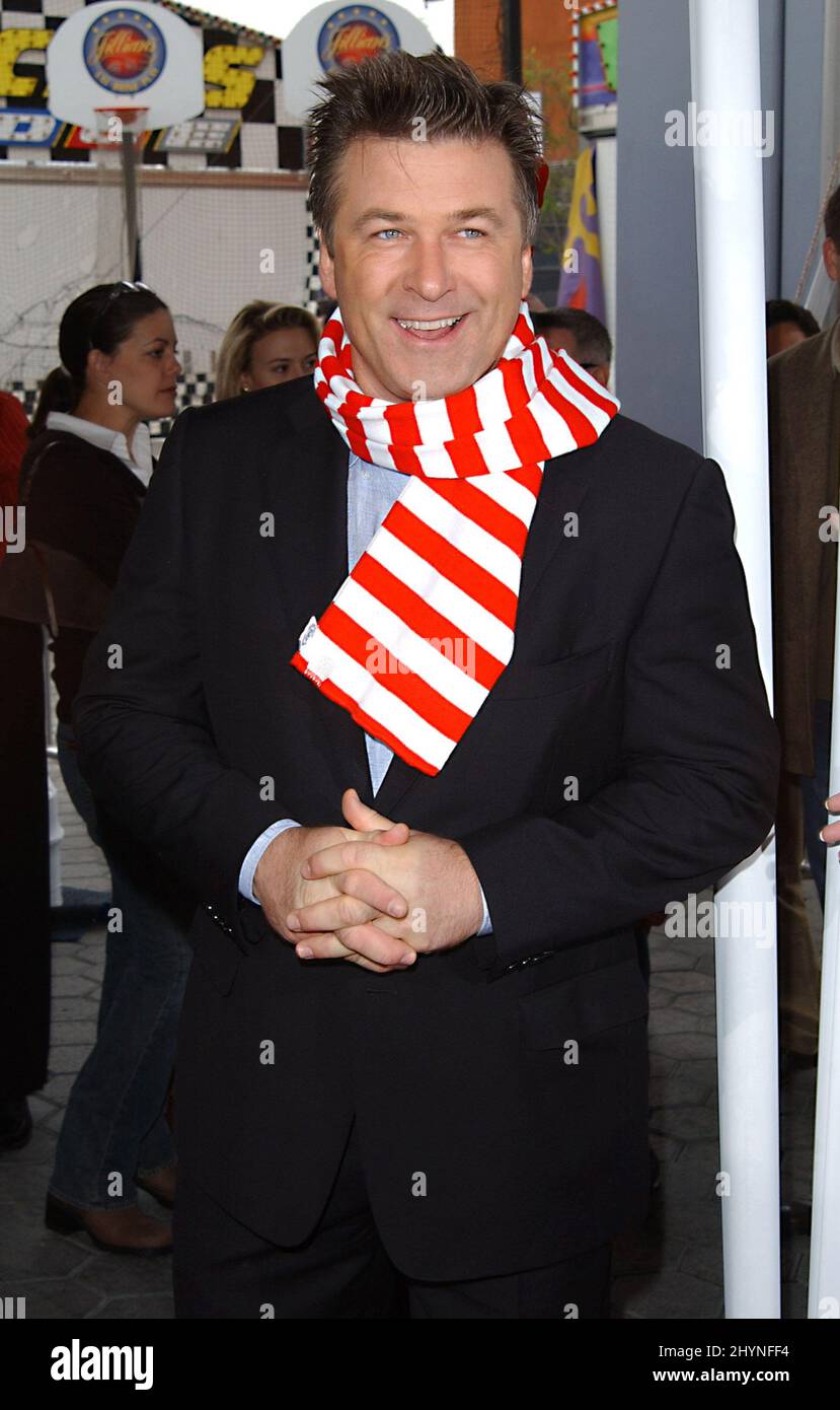 ALEC BALDWIN ATTENDS 'DR SEUSS' THE CAT IN THE HAT' FILM PREMIERE IN