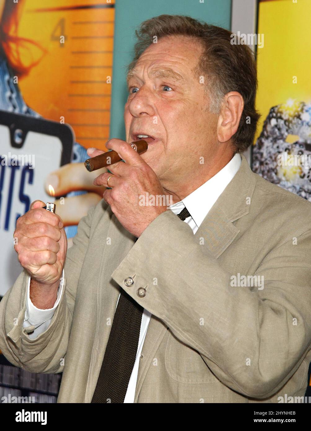 GEORGE SEGAL ATTENDS THE 'DICKIE ROBERTS: FORMER CHILD STAR' FILM PREMIERE IN HOLLYWOOD. PICTURE: UK PRESS Stock Photo