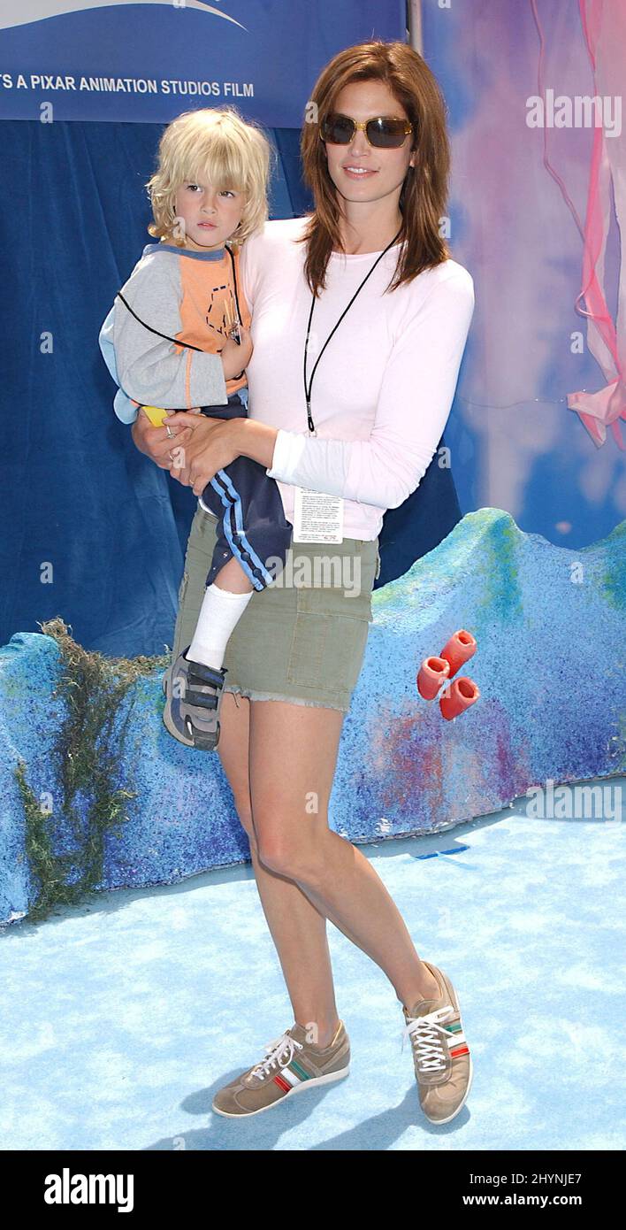 CINDY CRAWFORD & SON PRESLEY ATTEND THE 'FINDING NEMO' HOLLYWOOD ...