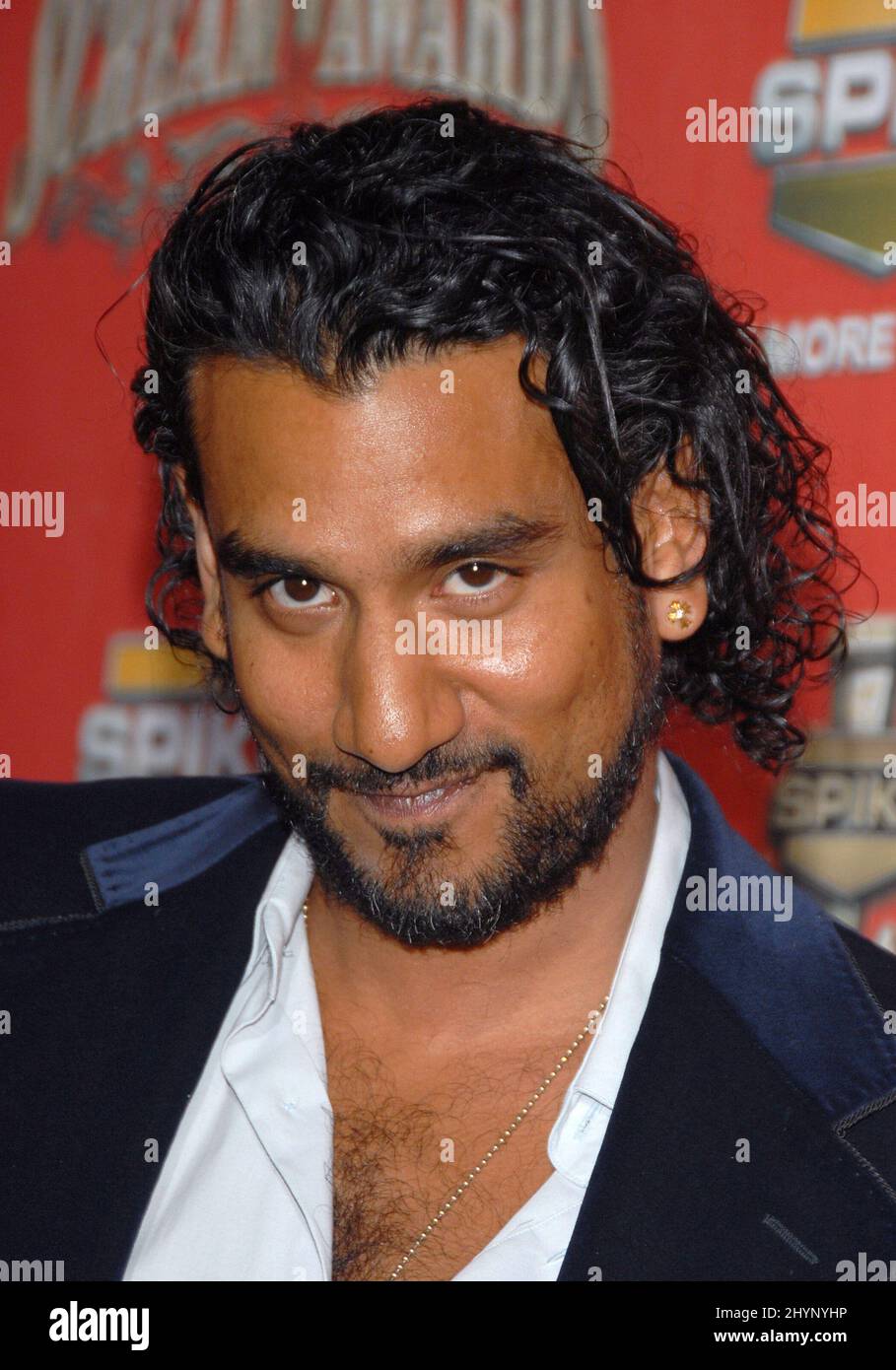 2,381 Naveen Andrews Photos & High Res Pictures - Getty Images