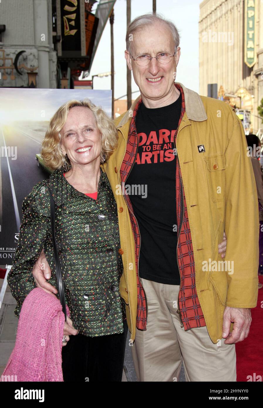 James cromwell joan mcintosh hi-res stock photography and images - Alamy