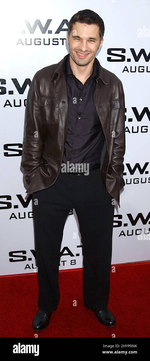 OLIVIER MARTINEZ ATTENDS THE 'S.W.A.T.' PREMIERE IN WESTWOOD, CALIFORNIA. PICTURE: UK PRESS Stock Photo