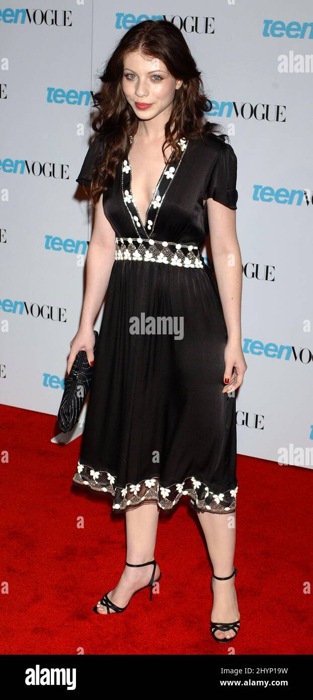 Michelle trachtenberg attends teen vogue young hollywood issue party