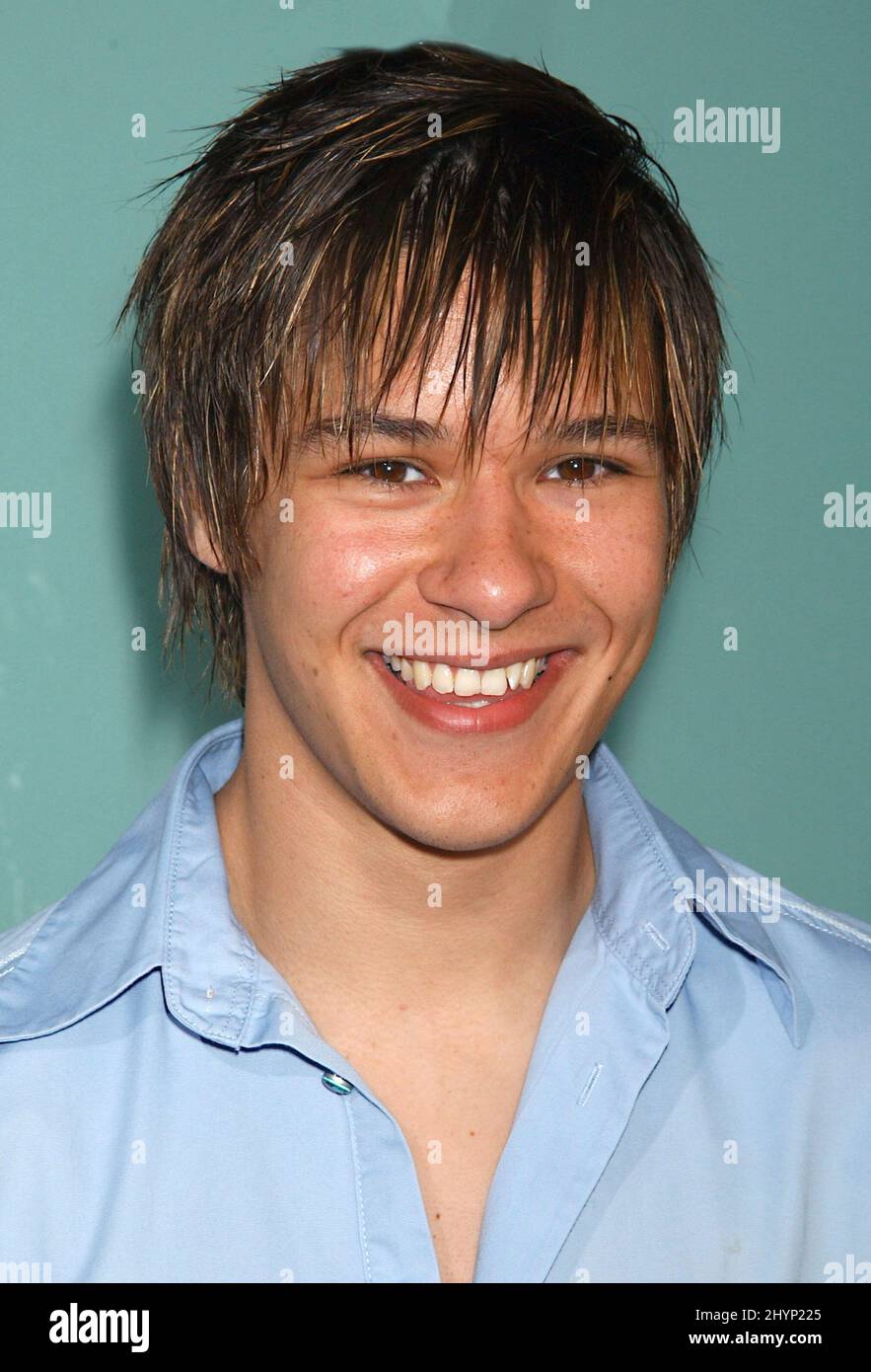 OLIVER JAMES ATTENDS 'THE INLAWS' PREMIERE IN HOLLYWOOD. PICTURE UK