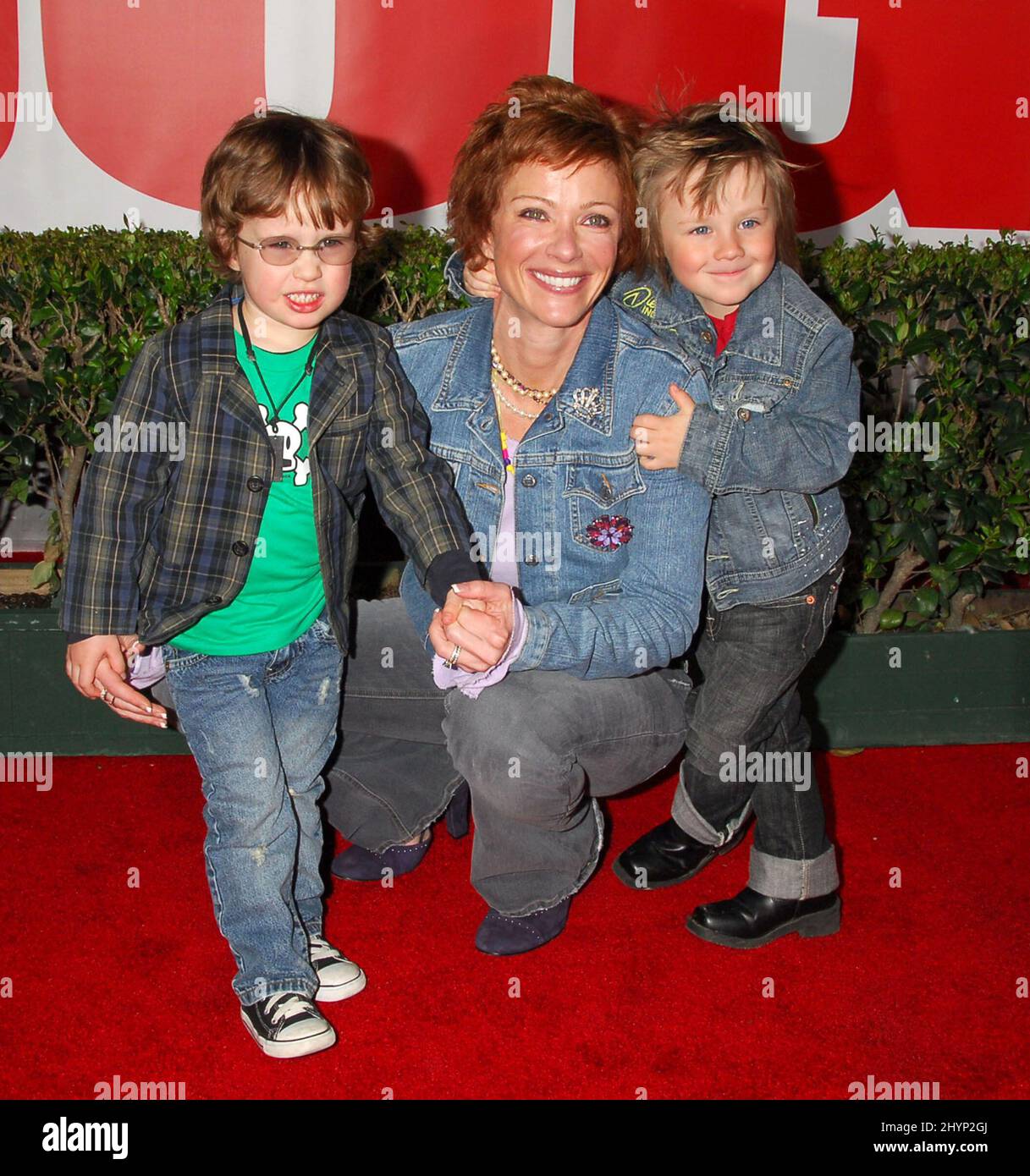 Lauren Holly with sons George & Azer attends ‘The Shaggy Dog’ World