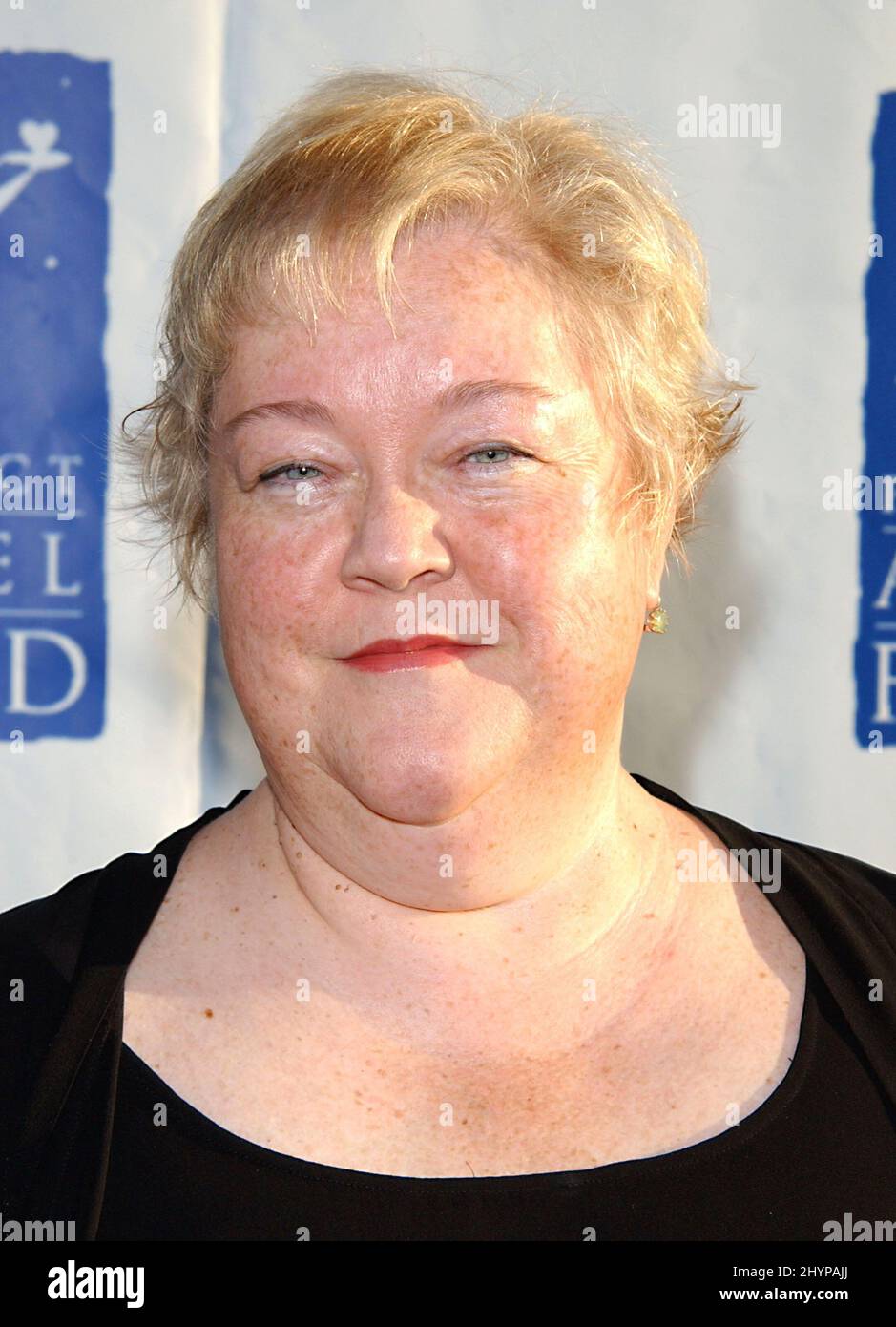 KATHY KINNEY ATTENDS THE 10th ANNIVERSARY OF PROJECT ANGEL FOOD'S ANGEL AWARDS HONORS IN LOS ANGELES. PICTURE: UK PRESS Stock Photo