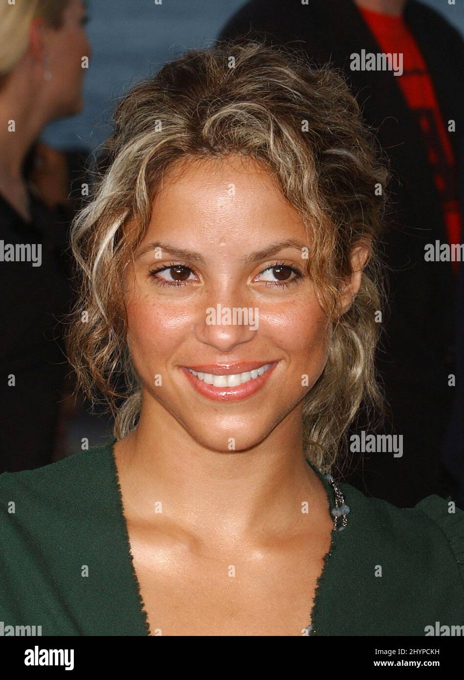 Shakira attends 2005 mtv video music awards miami florida picture hi