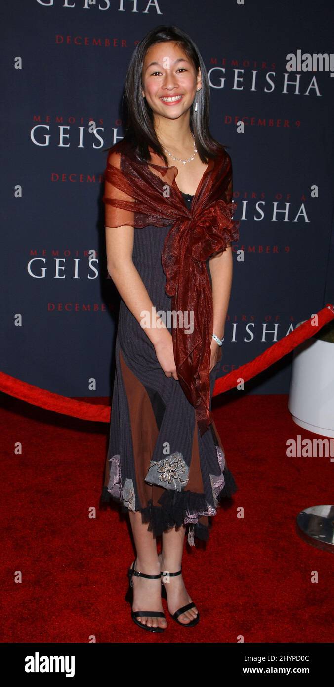 Zoe Weizenbaum attends the Memoirs of a Geisha' Los Angeles Premiere. Picture: UK Press Stock Photo