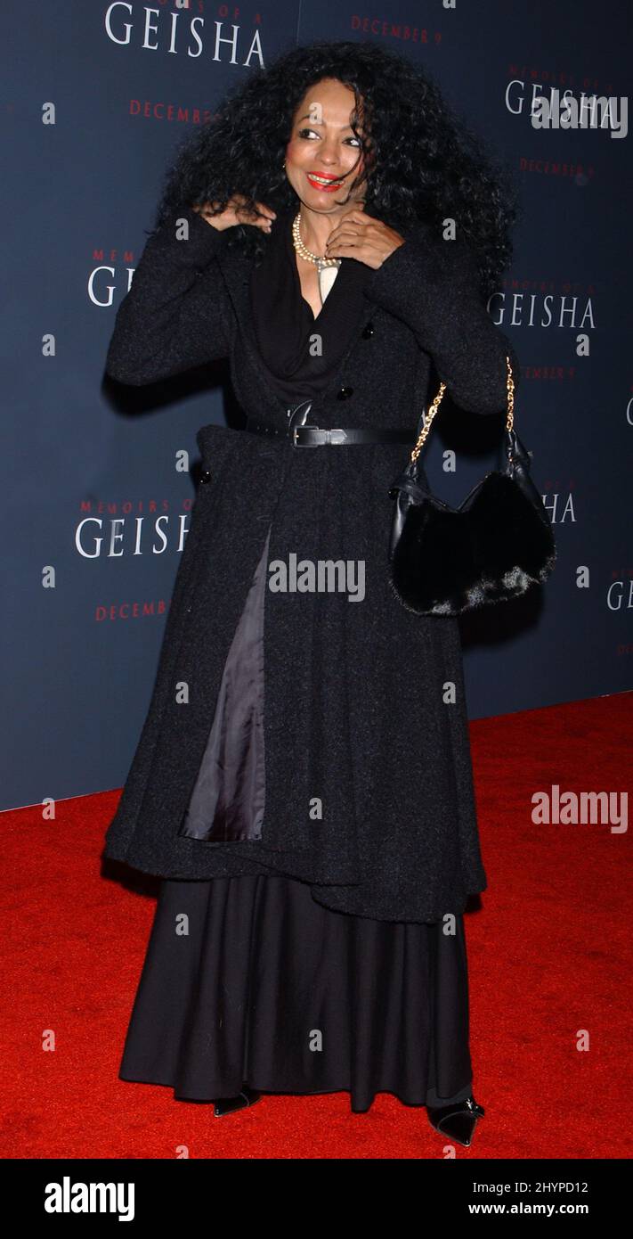 Diana Ross attends the Memoirs of a Geisha' Los Angeles Premiere. Picture: UK Press Stock Photo