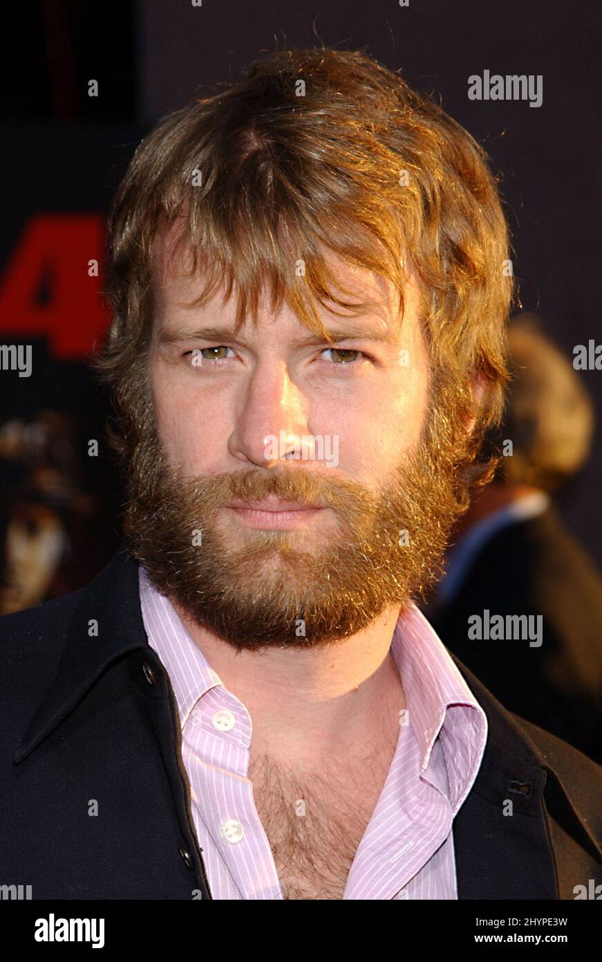 Thomas jane attends ladder 49 world premiere hollywood picture hires