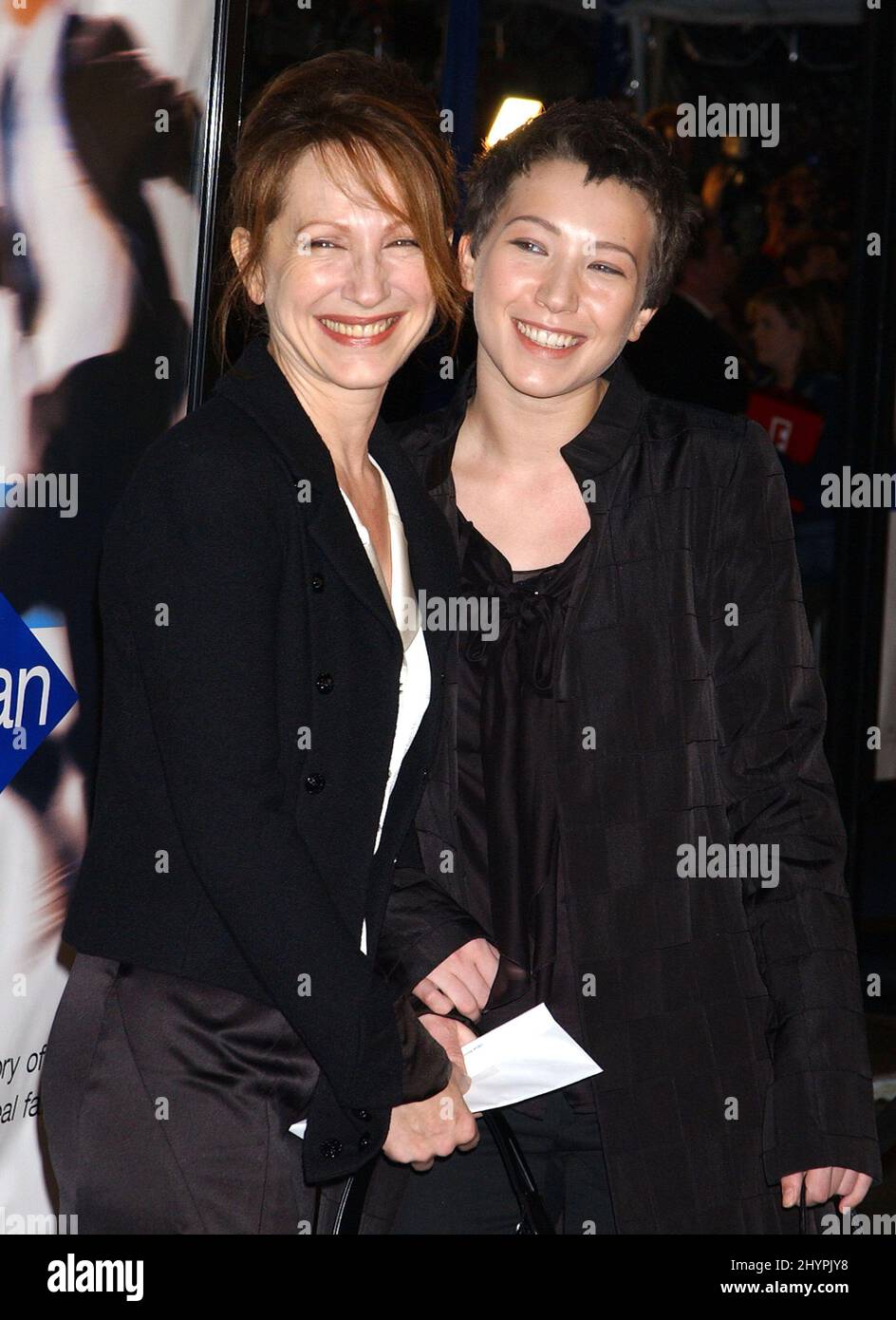 NATHALIE BAYE & DAUGHTER LAURA ATTEND THE 'CATCH ME IF YOU CAN' PREMIERE HELD AT THE MANN VILLAGE THEATRE, LOS ANGELES. PICTURE: UK PRESS Stock Photo