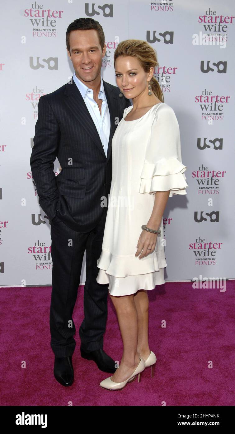 chris diamantopoulos and becki newton