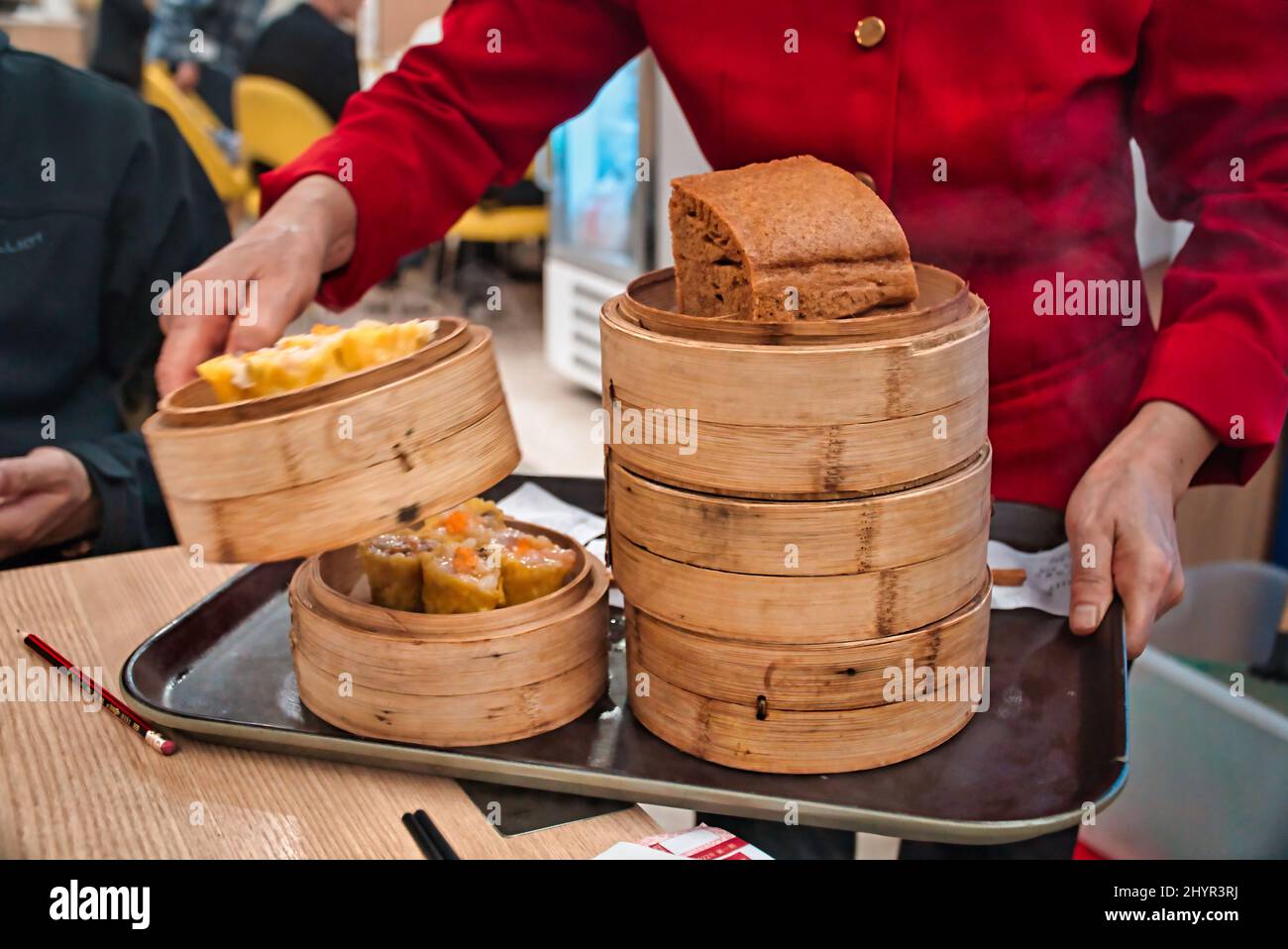 Steamed dim sum in a Chinese restaurant Stock Photo - Alamy