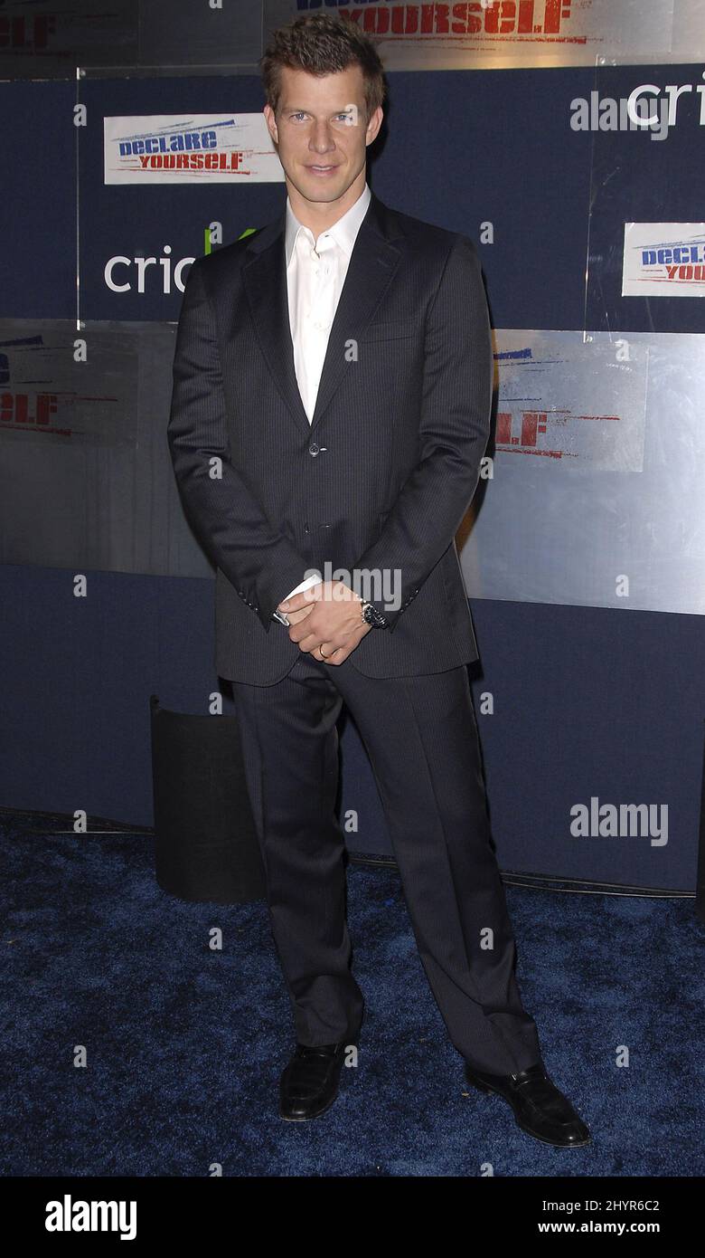 Eric Mabius attends the "Hollywood Celebrates 18" Declare Yourself