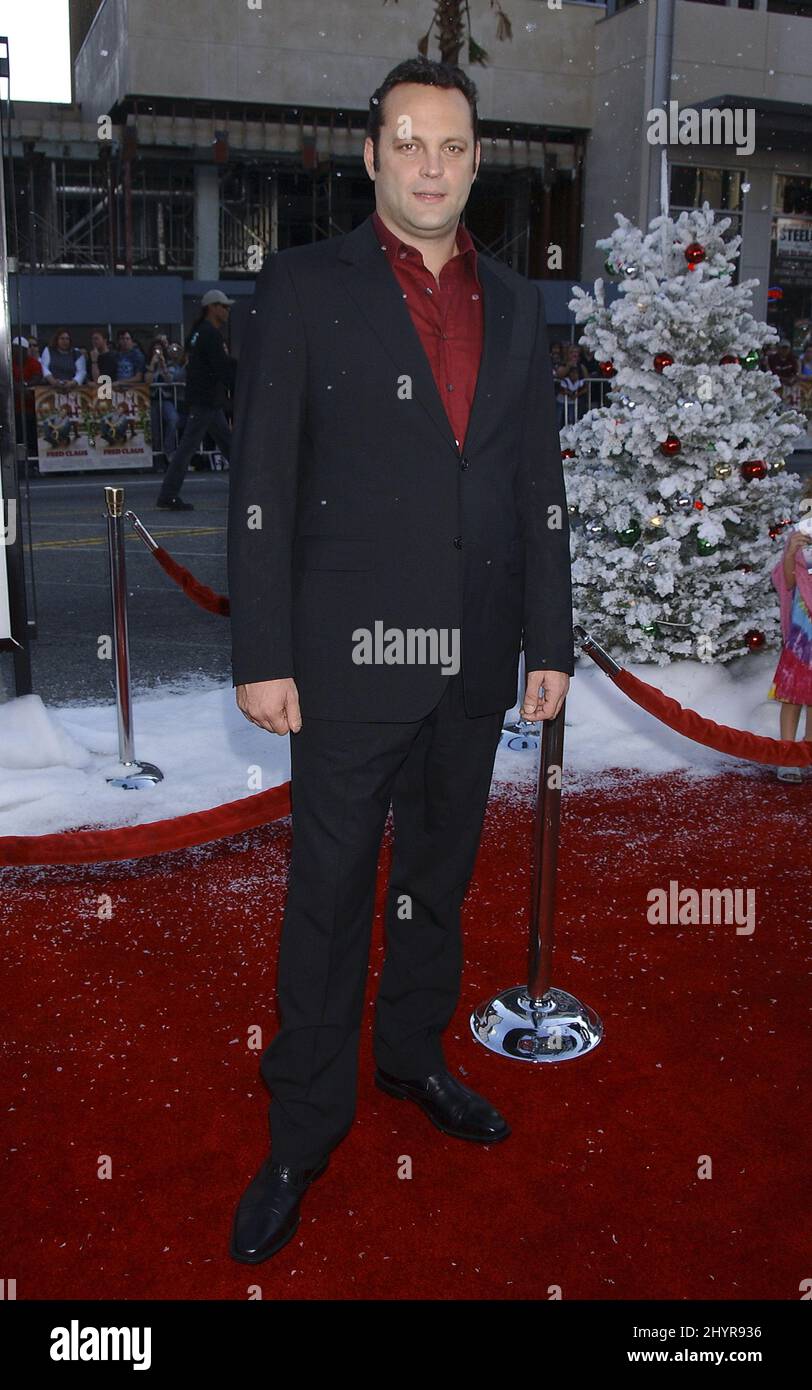 Vince Vaughn arriving at the 'Fred Claus' Premiere held at the Mann ...