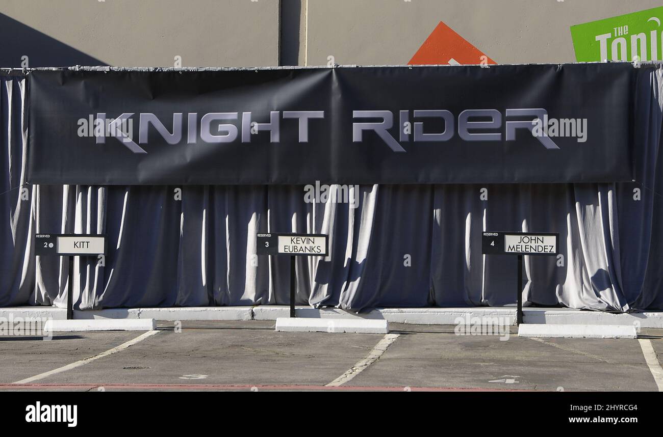 Knight Rider cast unveils customized KITT Mustang at NBC Studios, Los ...