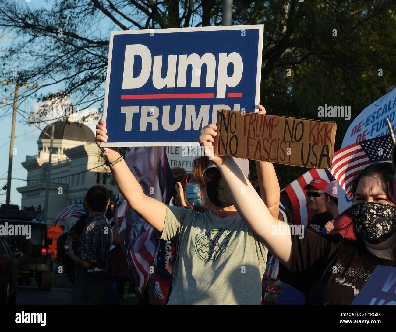 Presidential supporters and protesters outside Belmont University where the second and final presidential debate will take place in Nashville, TN. on October 22, 2020. Stock Photo