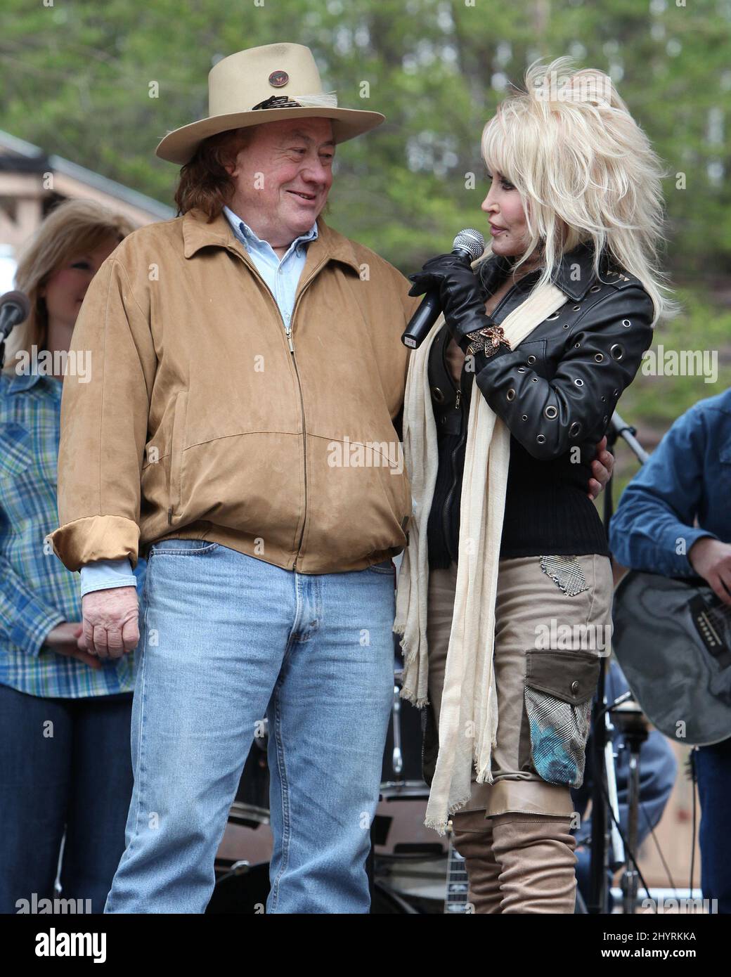 Billy Owens, Dolly Parton's songwriting guitar playing beloved uncle