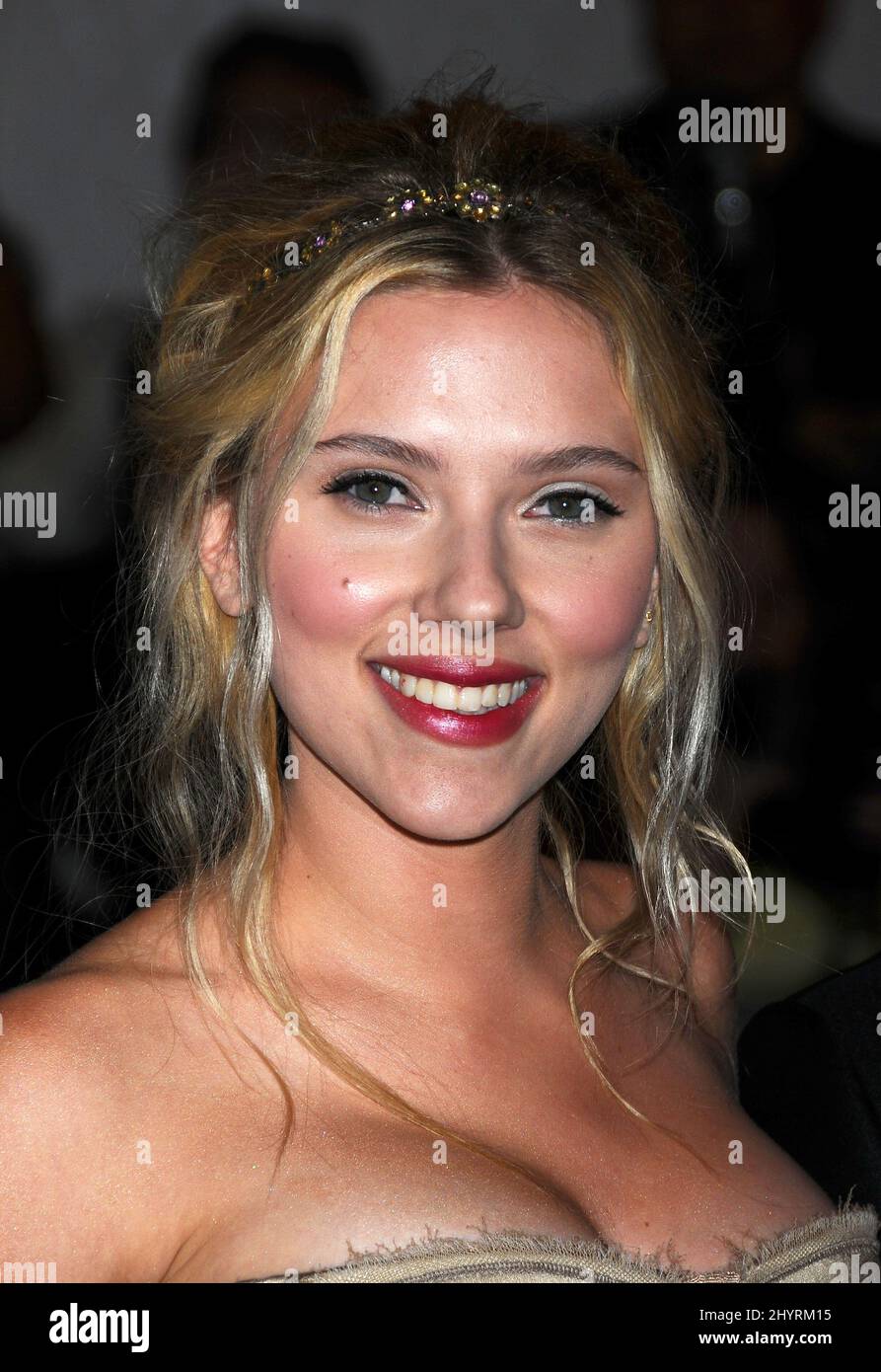 Scarlett Johansson arriving at the Costume Institute Gala held at the