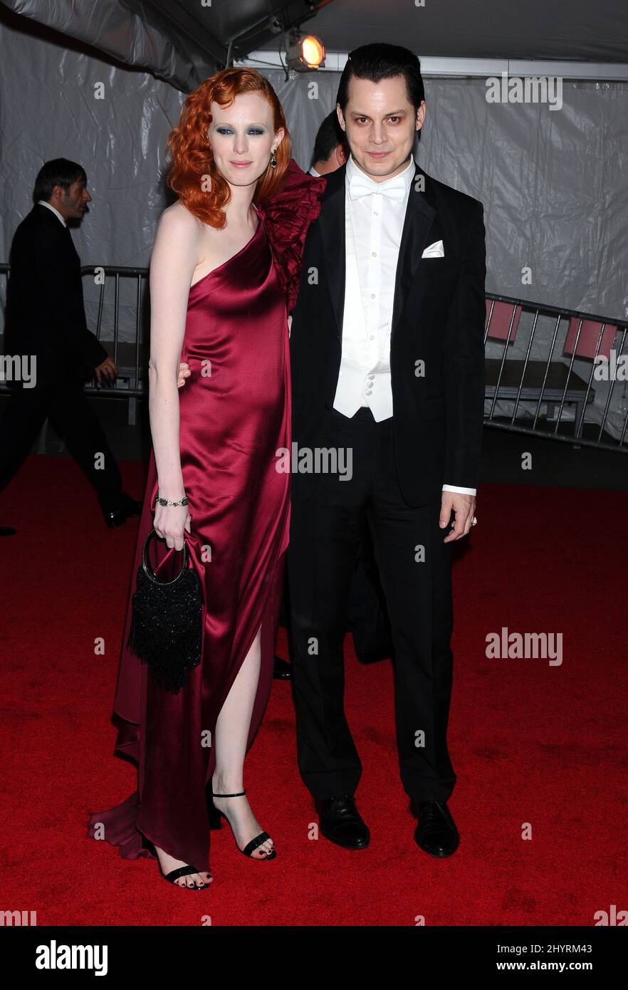 Karen Elson and Jack White arriving at the Costume Institute Gala held at the Metropolitan Museum in New York City. Stock Photo