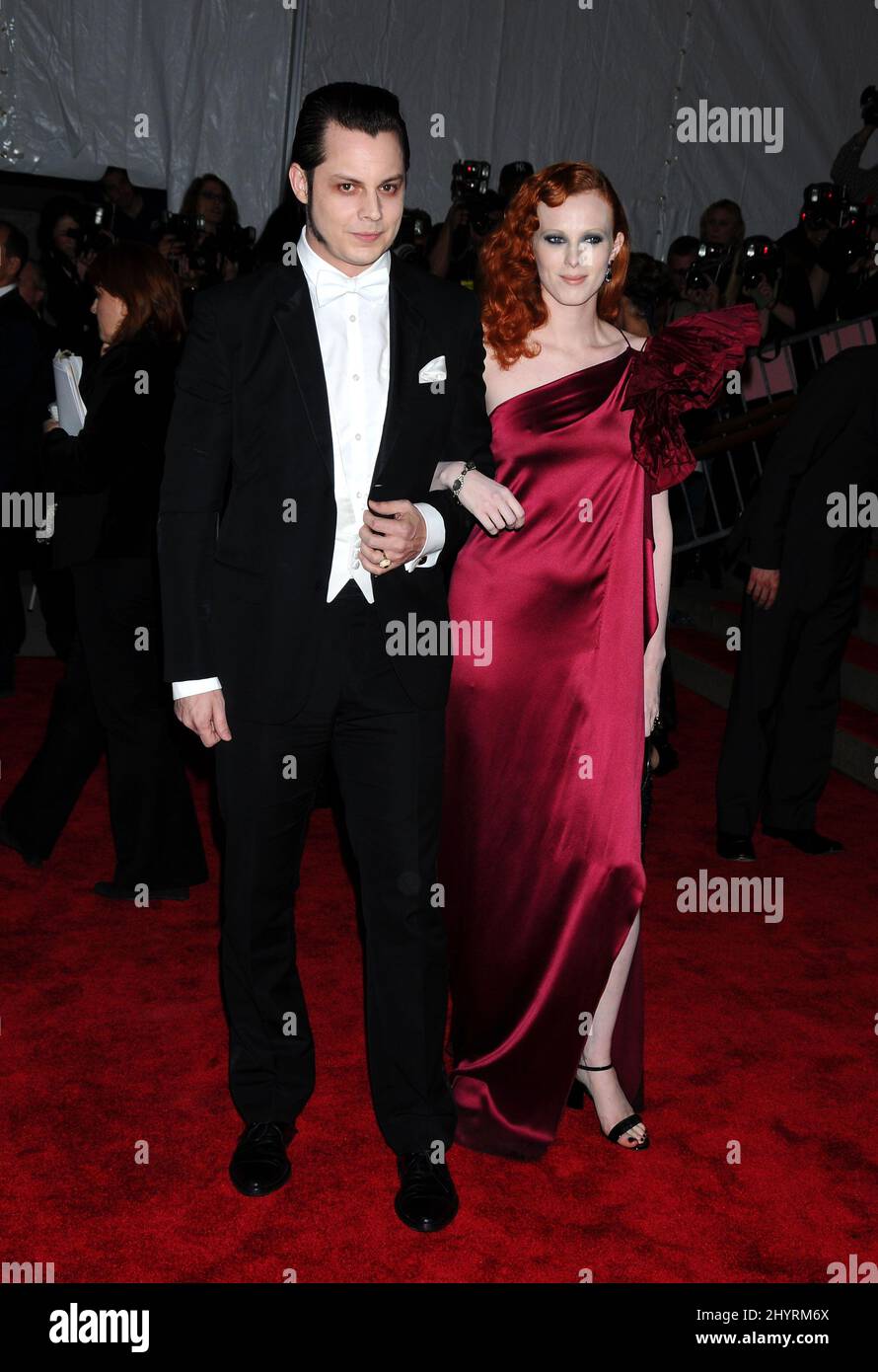 Jack White and Karen Elson arriving at the Costume Institute Gala held at the Metropolitan Museum in New York City. Stock Photo