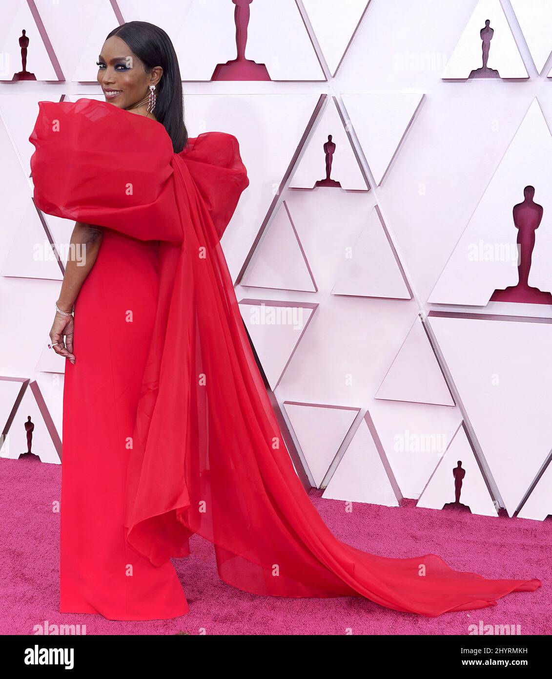 Angela Bassett at the 93rd Annual Academy Awards held at Union Station