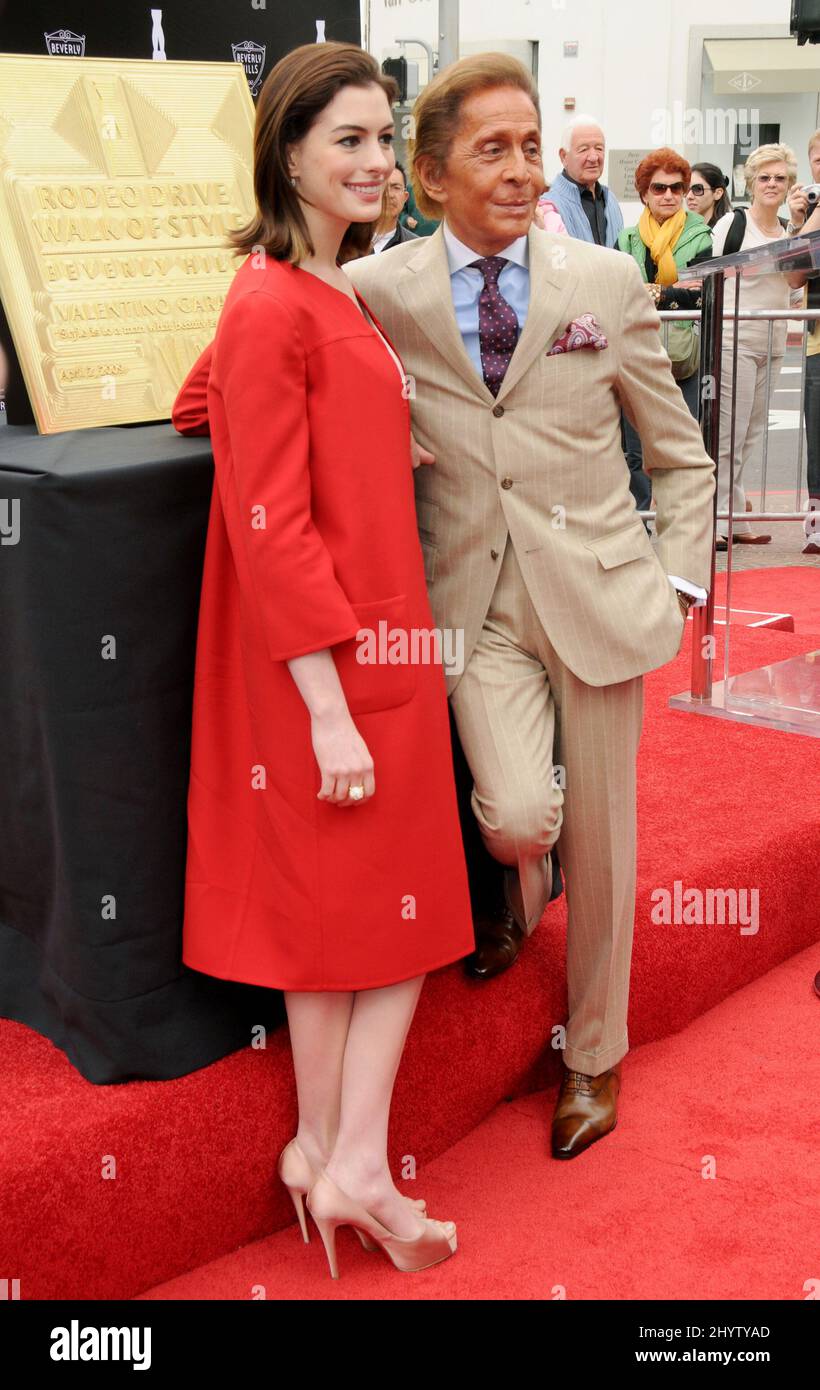 Anne Hathaway and Valentino Garavani The White Fairy Tale Love Ball at the  Chateau de Wideville - Arrivals Paris, France - 06.07.11 Stock Photo - Alamy