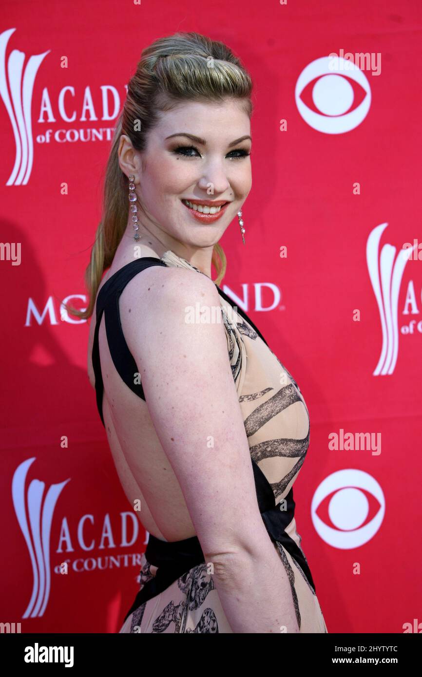 Emily resort миколая