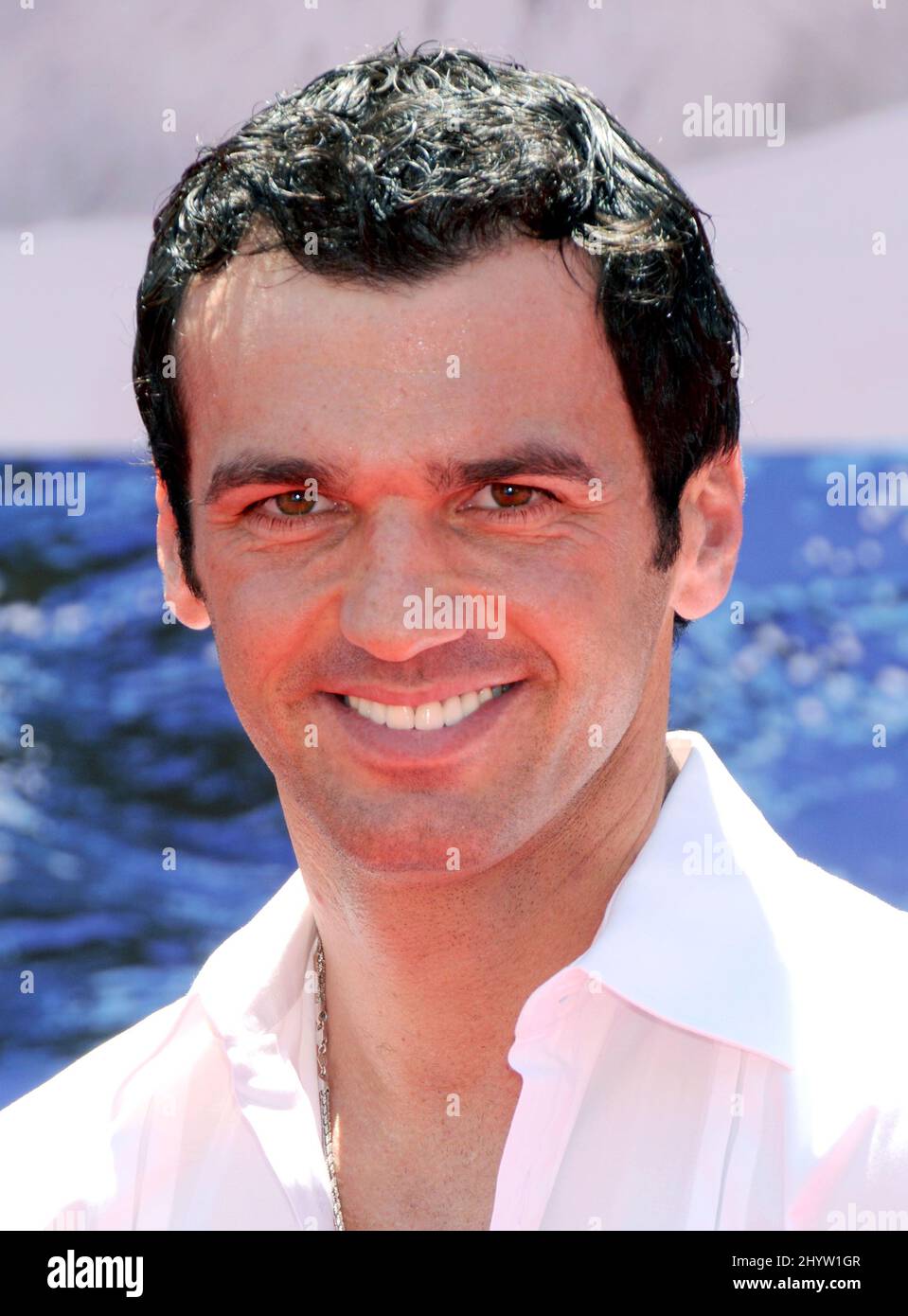 Tony Dovolani at the &ldquo;Earth&rdquo; World Premiere at the El Capitan Theatre