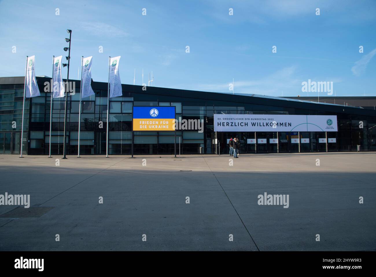Entrance area to the DFB Bundestag, peace for the Ukraine lettering ...