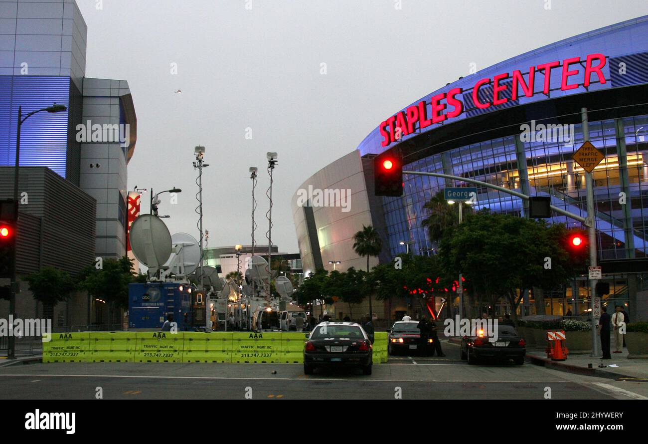 Atmosphere around the Michael Jackson Memorial at the Staple Center in