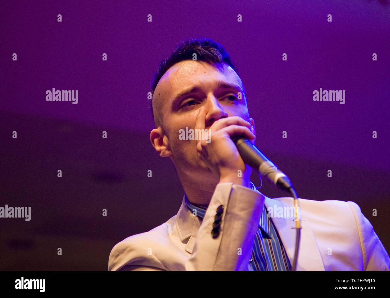 Frankmusik Performs A Free Gig At The Westfield Shopping Centre In