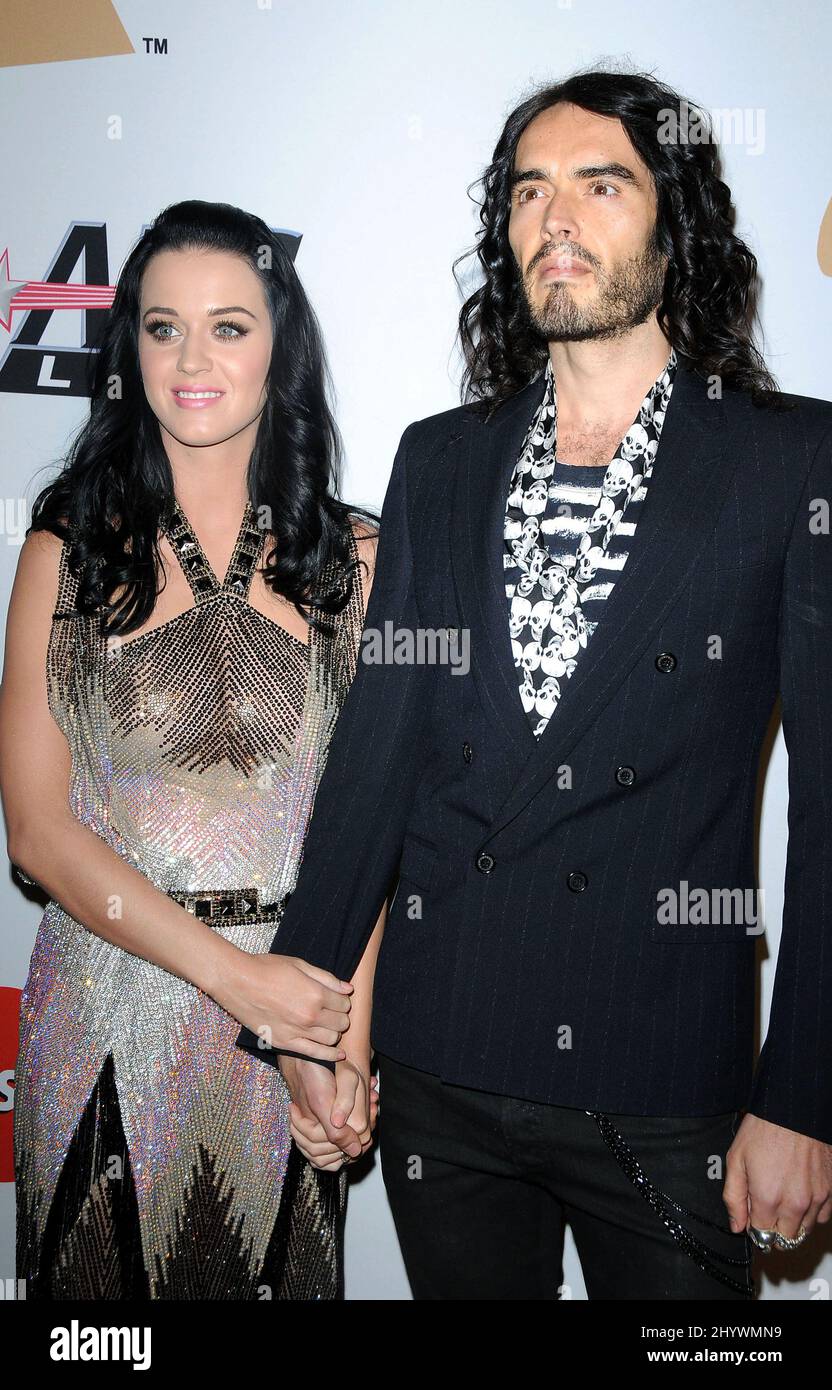 Katy perry and russell brand wedding photos hello magazine