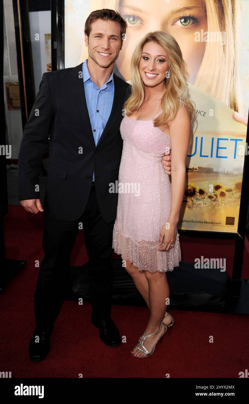 Jake Pavelka and Vienna Girardi during the 'Letters To Juliet' Los Angeles premiere at Grauman's Chinese Theatre, Los Angeles Stock Photo