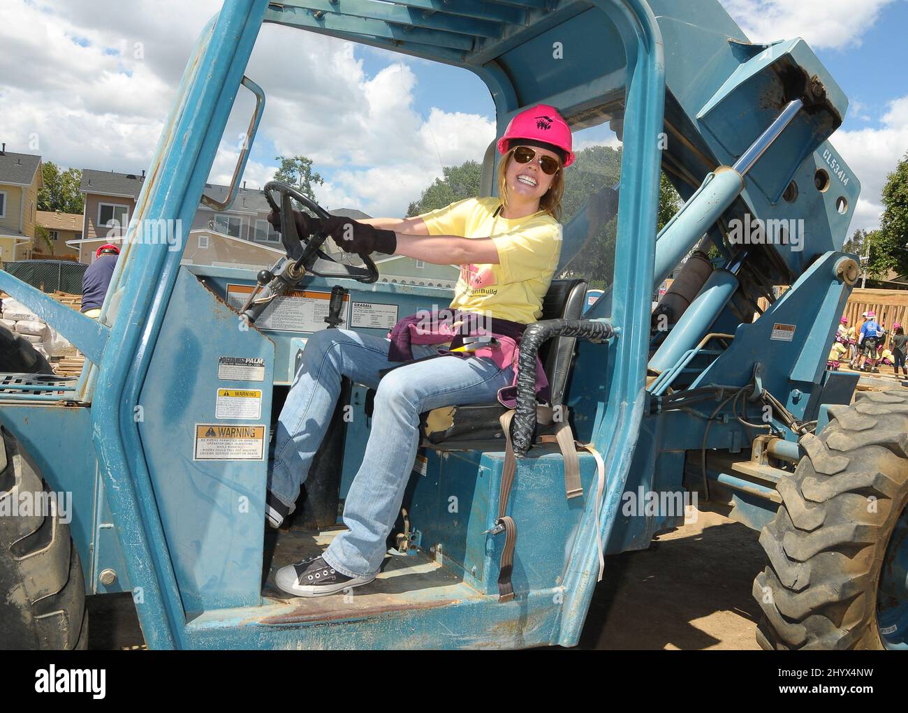 Molly Burnett during the 'Habitat for Humanity' Help Build Affordable Housing project in the San Fernando Valley, California Stock Photo