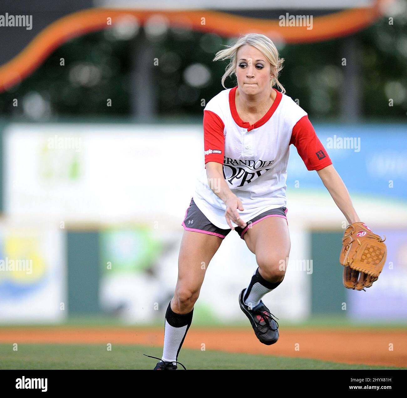Carrie Underwood at the 20th Annual City of Hope Celebrity Softball