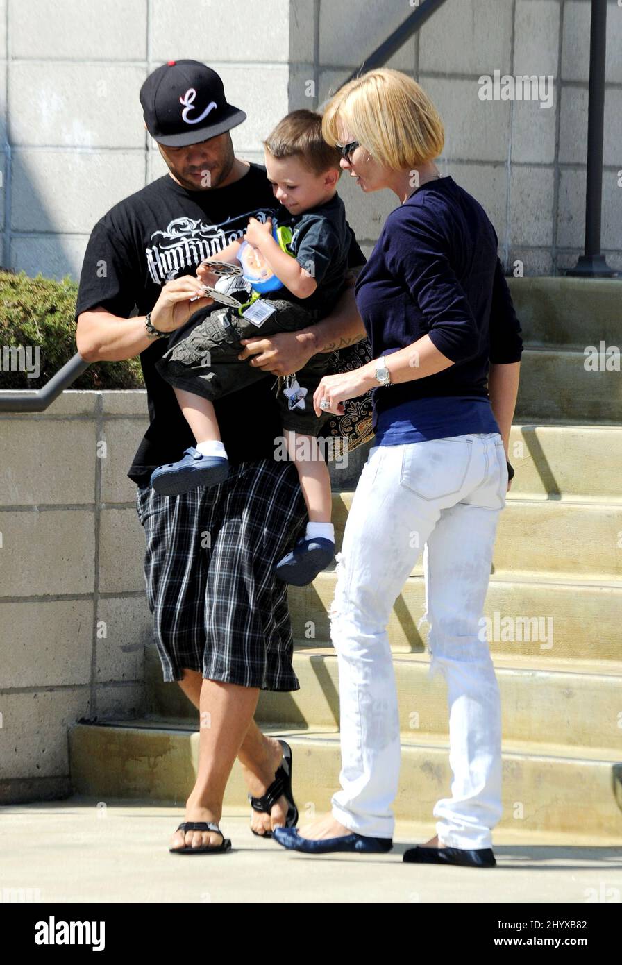 Jaime Pressly is seen picking up son Dezi James from his father Eric  Cubiche's house in West Hollywood in Los Angeles, USA Stock Photo - Alamy