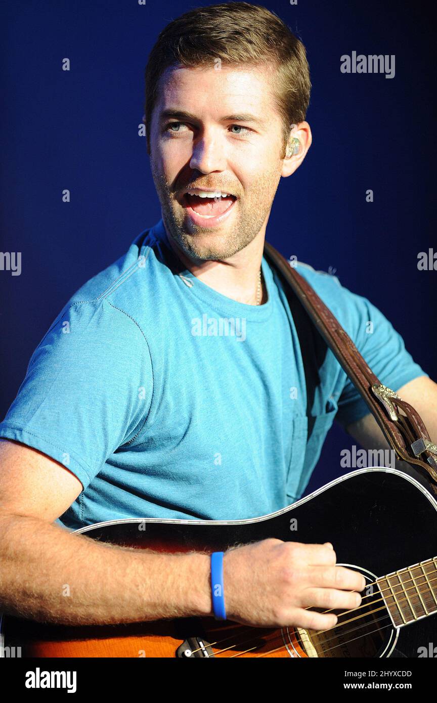 Josh Turner in Concert at the Alabama Theatre, Myrtle Beach, South
