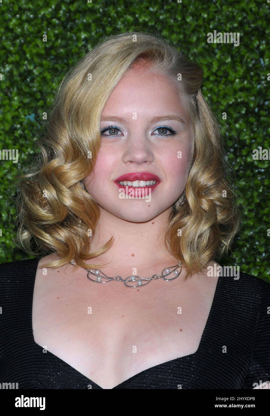 Sofia Vassilieva At The Cw Showtime Summer Press Tour Party Held At The Tent In Los Angeles Usa