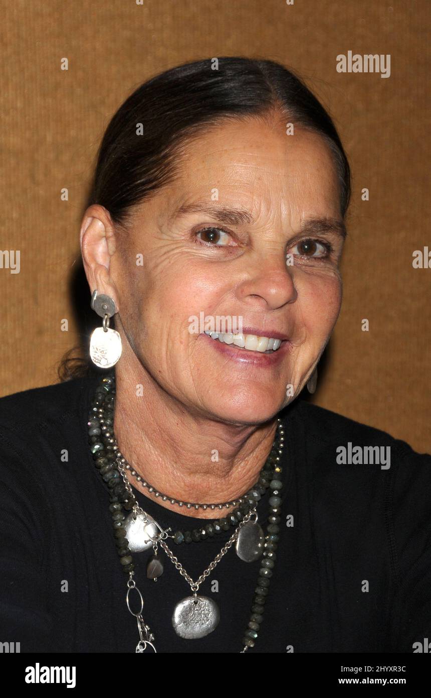 Ali MacGraw at the 'The Hollywood Show' Fall 2010 held at the Burbank Airport Marriott Hotel & Convention Center, Burbank, California Stock Photo
