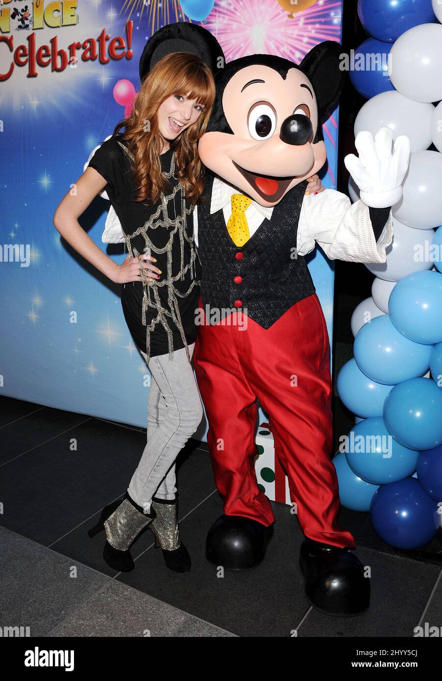 Zendaya Coleman And Bella Thorne Kissing On The Lips