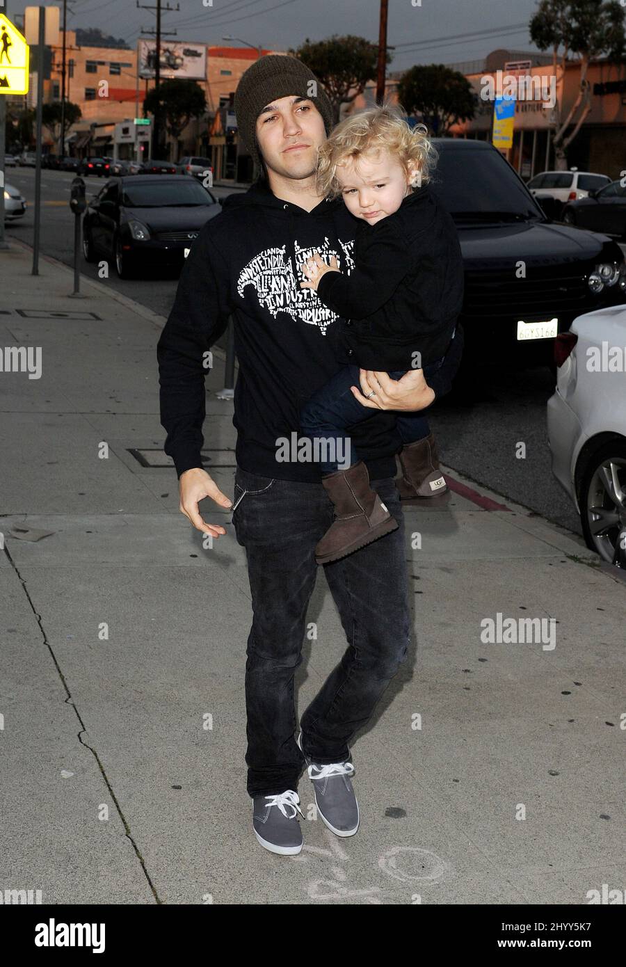 Pete Wentz and son Bronx around town in Los Angeles California Stock