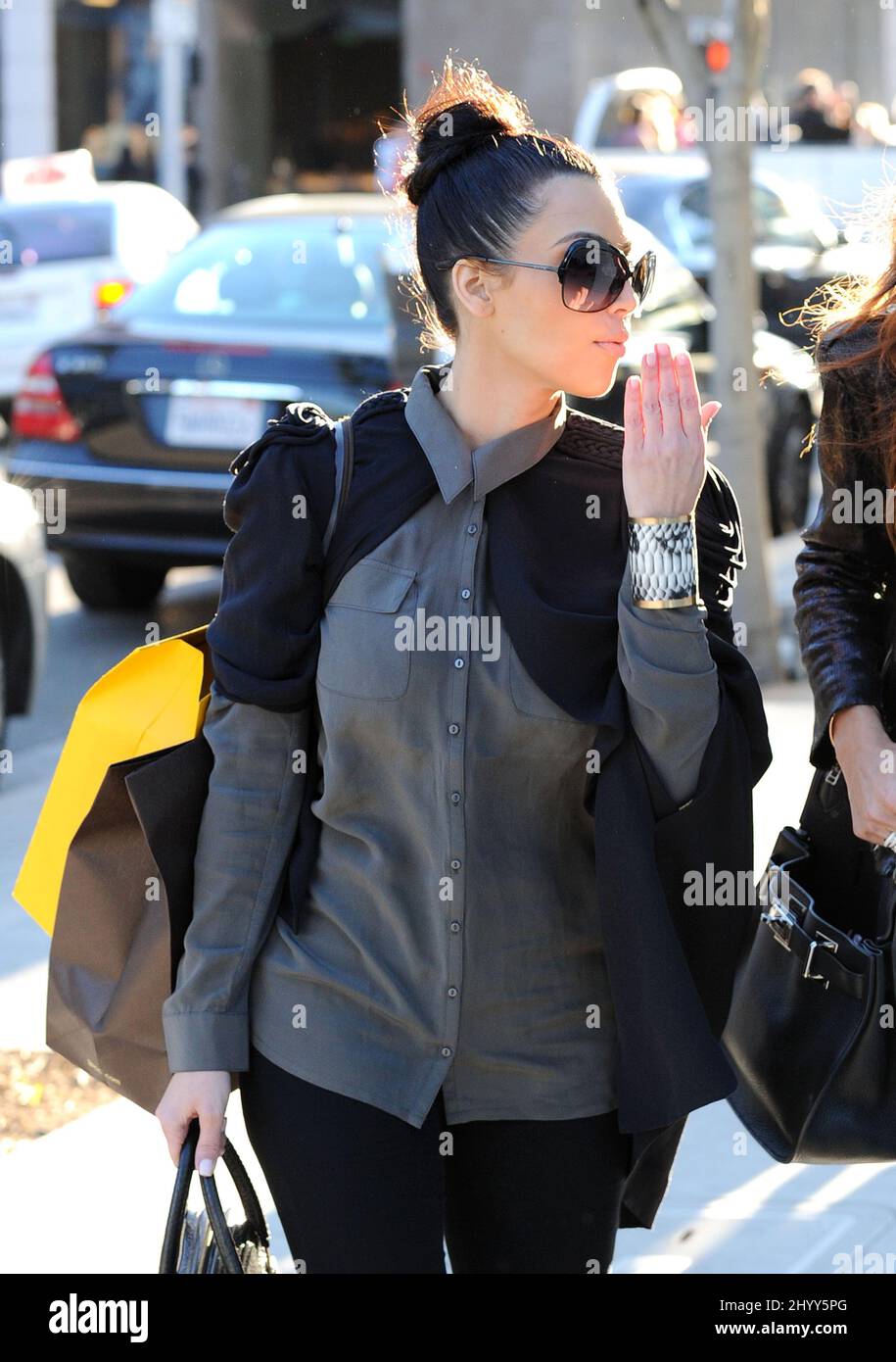 Kim Kardashian shopping at the Chanel store on Rodeo Drive, Beverly Hills,  Los Angeles Stock Photo - Alamy