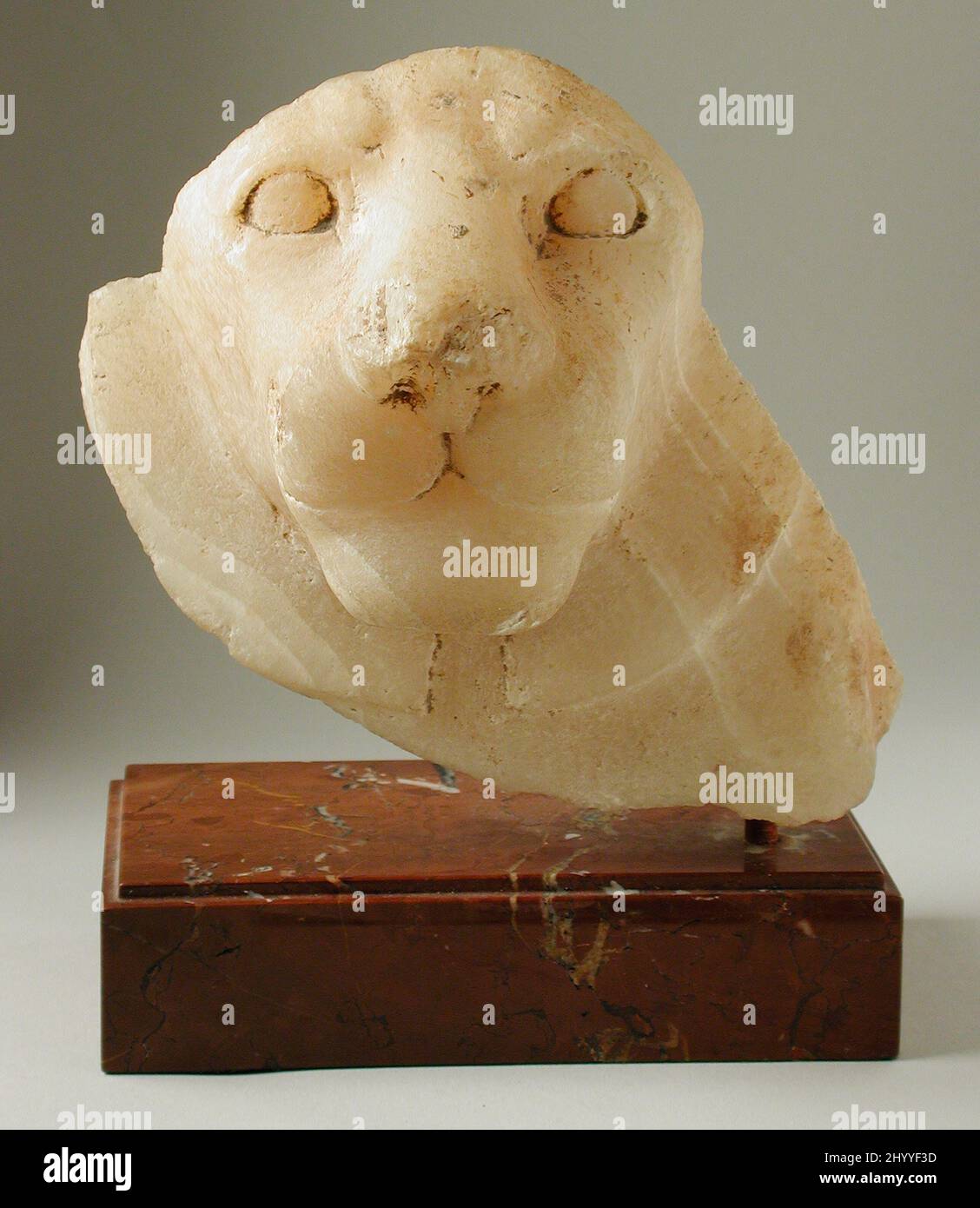 Head of a Lion. Egypt, Old Kingdom, 4th Dynasty(?), (2575 - 2465 BCE). Sculpture. Calcite Stock Photo