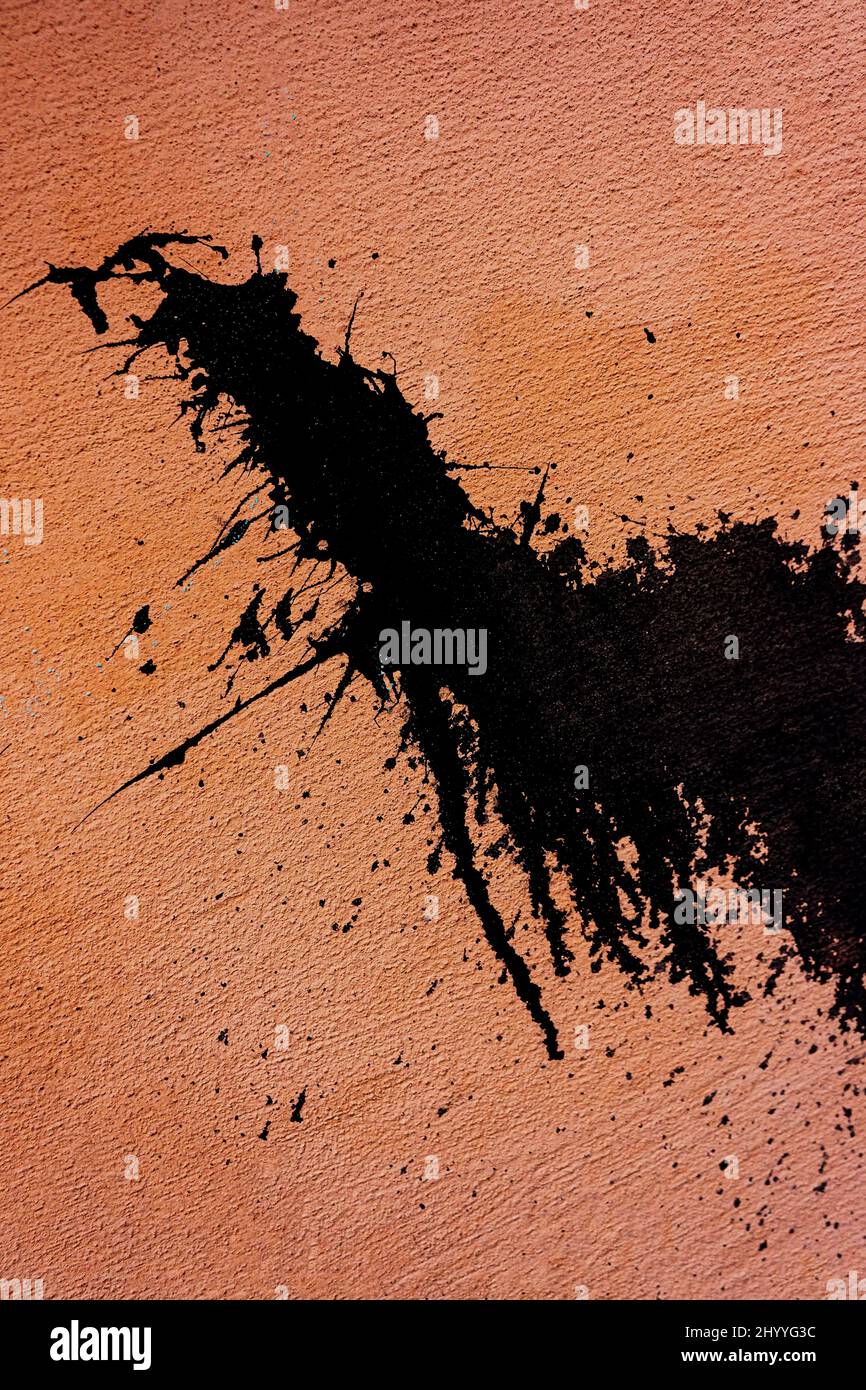 Splashed ink style hi-res stock photography and images - Alamy