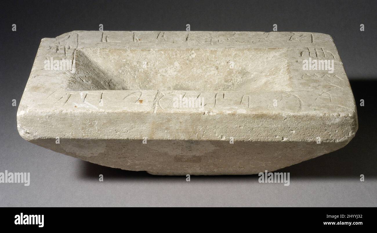Offering Table. Egypt, Old Kingdom, 5th Dynasty (circa 2513 - 2374 BCE). Furnishings; Furniture. Limestone Stock Photo